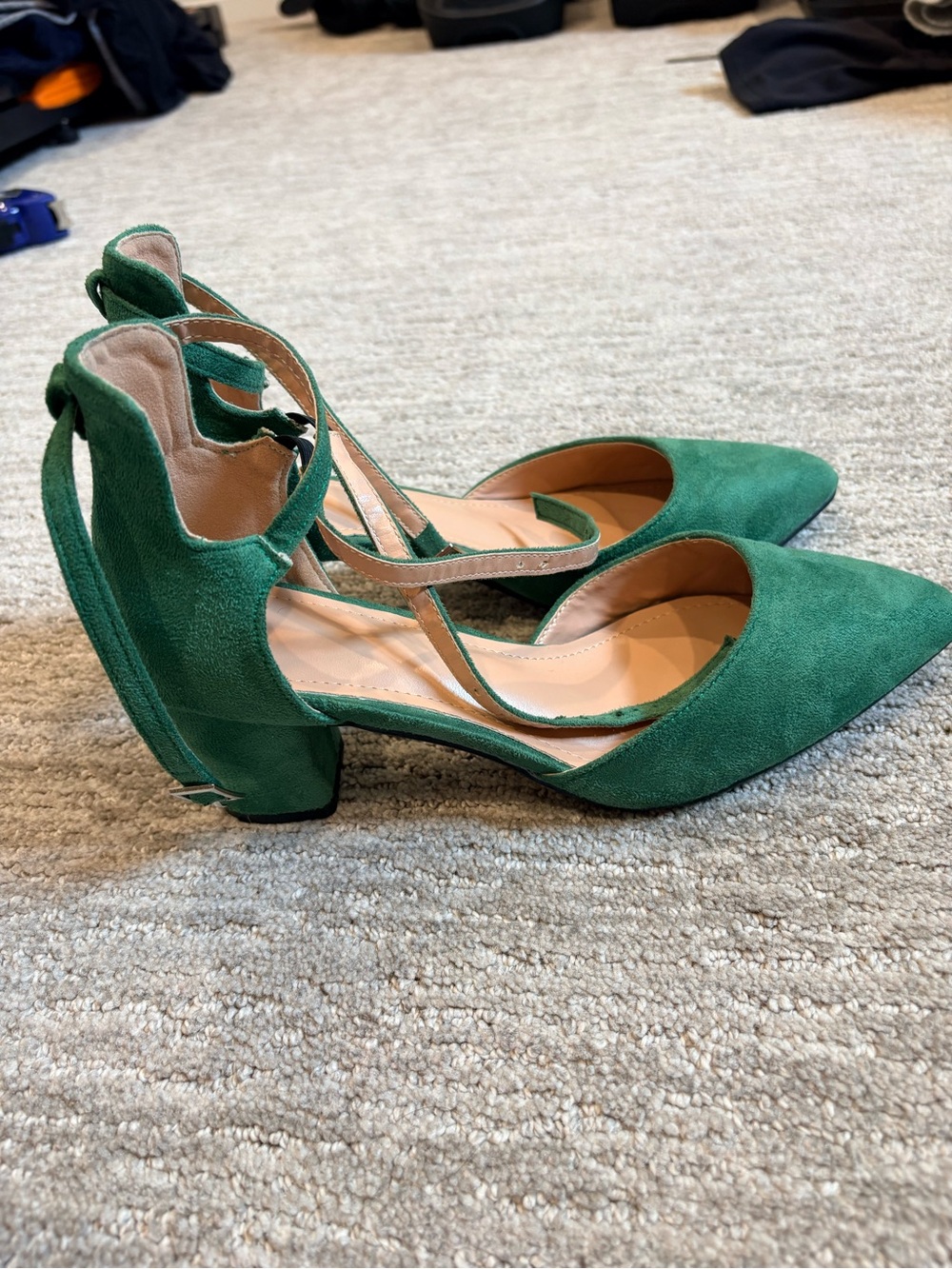 Emerald Green Suede Like Pointed Toe Ankle Strap Heels Size 40 - Picture 7 of 9